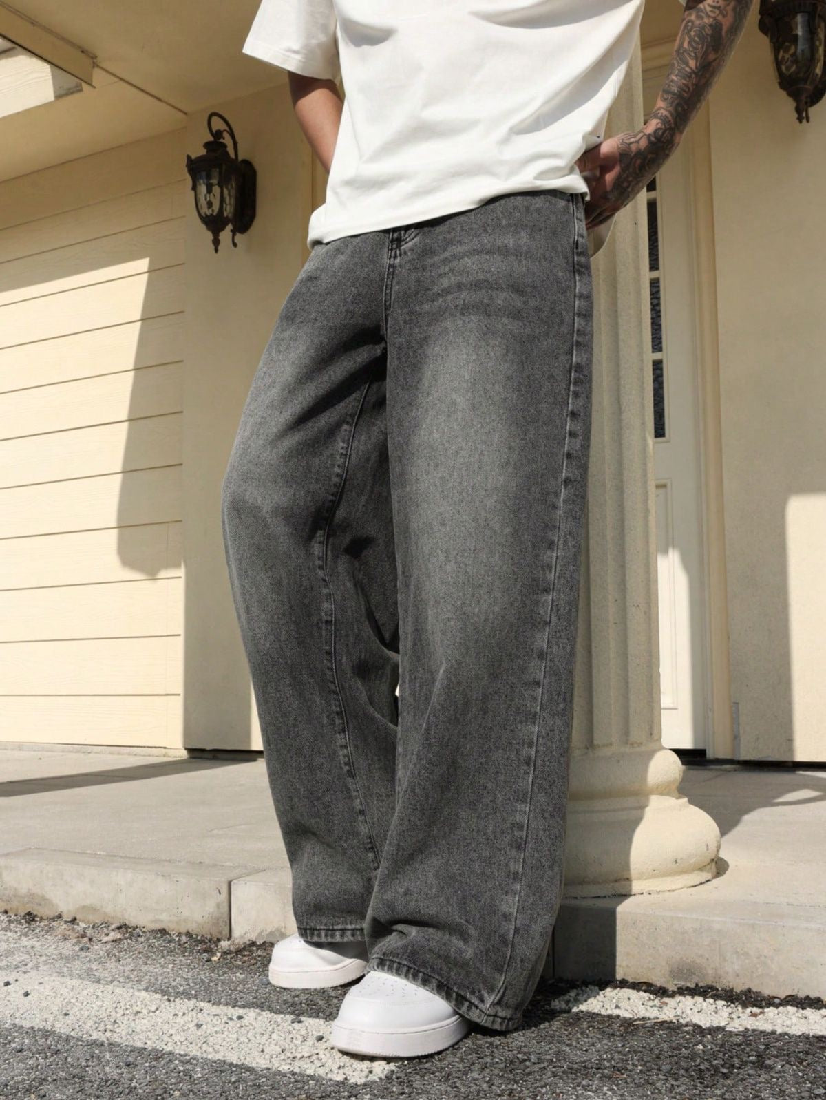 Graue Jeans