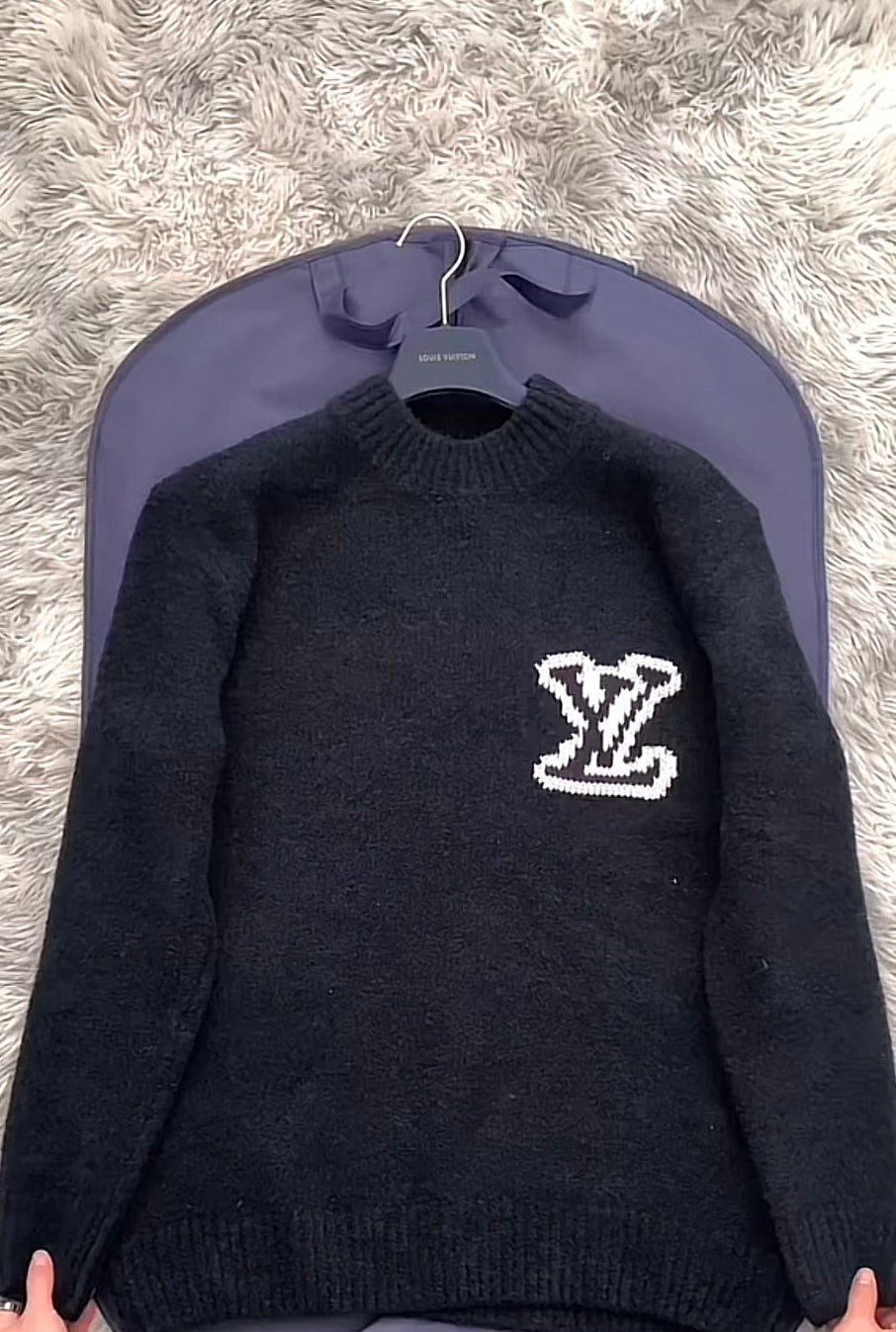 LV Kapuzenpullover