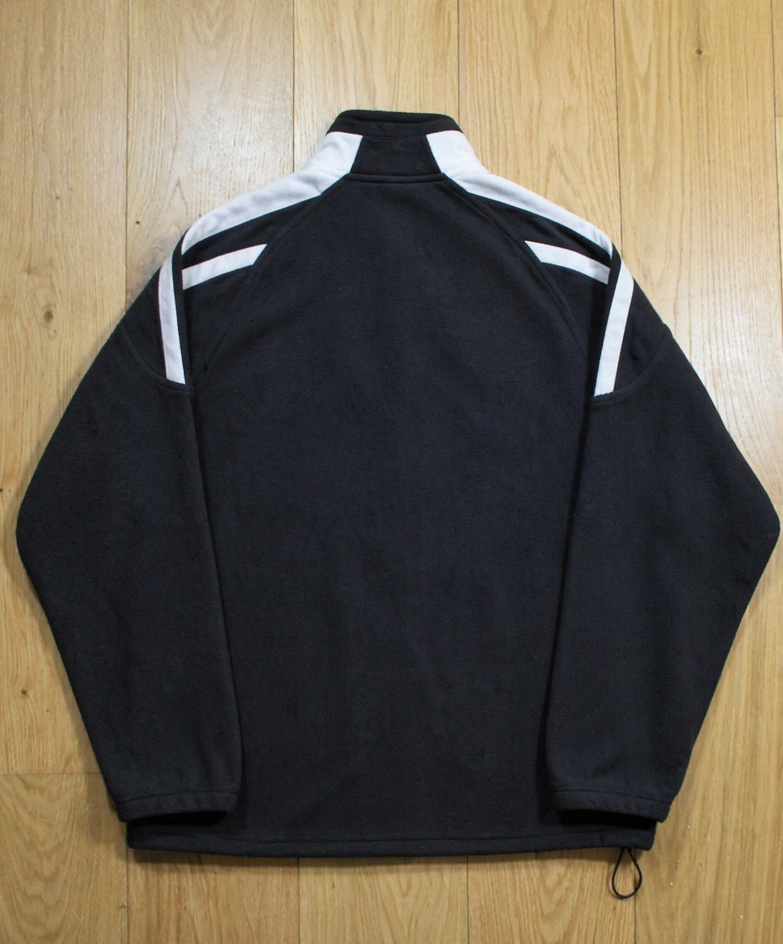 als Reißverschluss x Hoodie